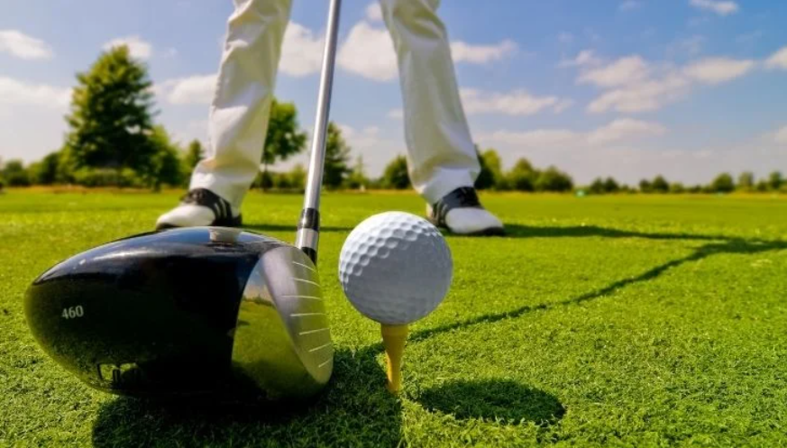Benefits of Ordering Custom Golf Tees in Bulk