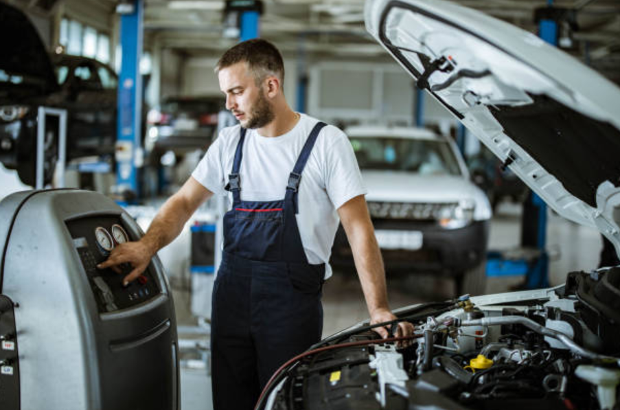 AC Compressor Replacement: What Drivers Should Expect in Cost, Labor, and Longevity