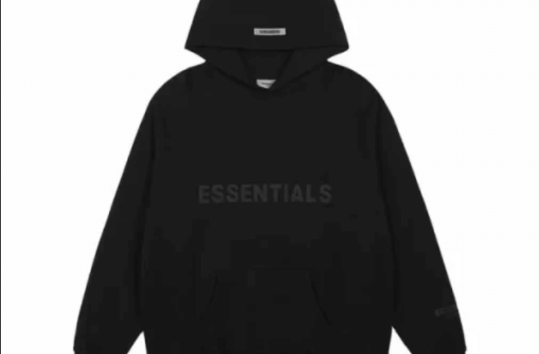 The Essentials Hoodie Australia Can’t Get Enough Of Right Now
