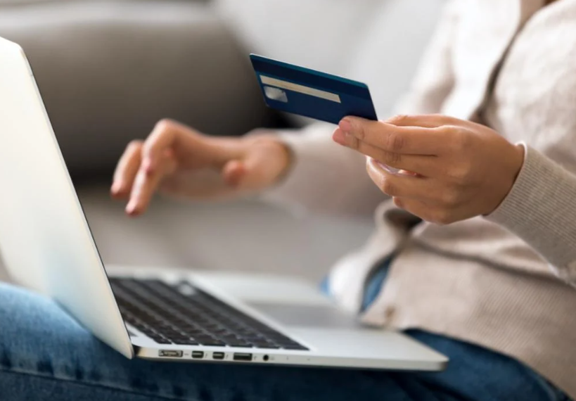 Maximizing Travel Benefits with a Miles Card