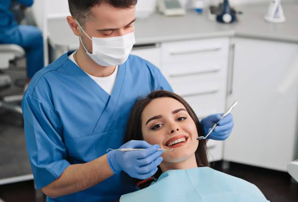 Why More Patients Are Choosing Specialised Endodontist Services For Complex Dental Needs